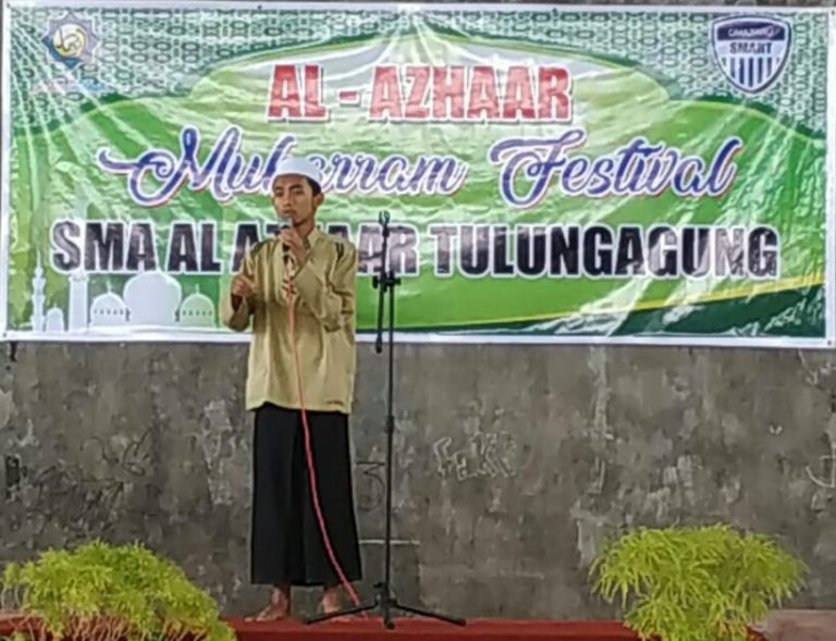 Nyiur Melambai – Puisi Santri SMA Al Azhaar Tulungagung