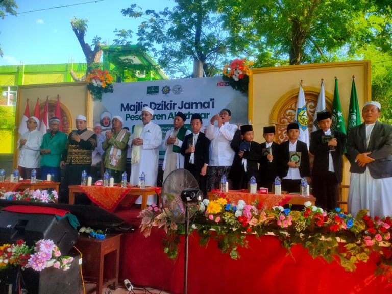 Pesantren Al Azhaar Tulungagung Gelar Majlis Dzikir Jama'i